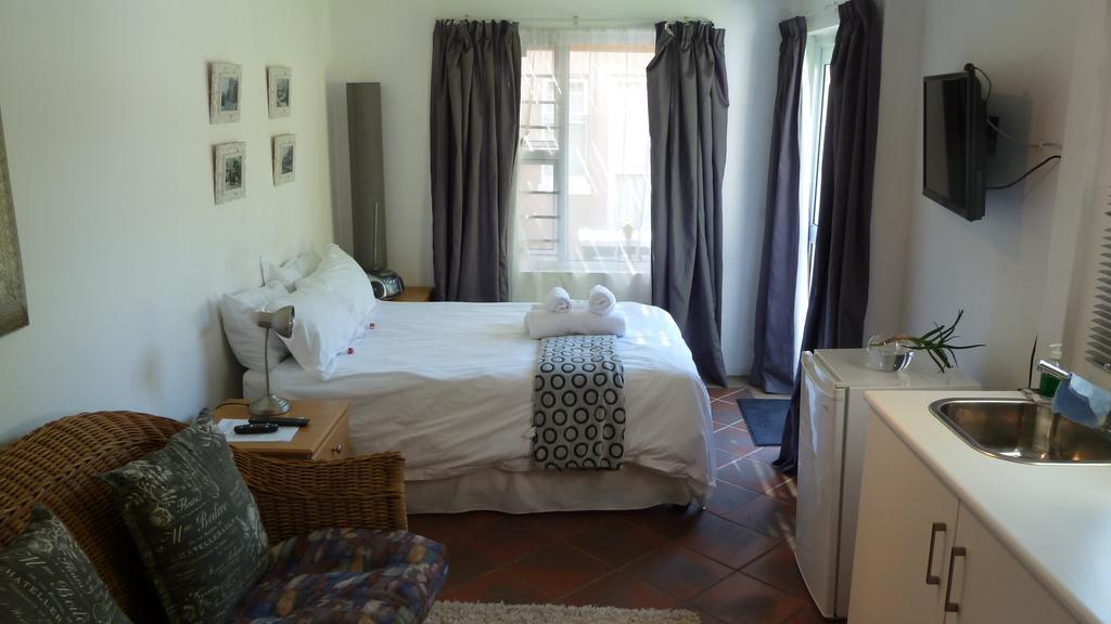 20 On Dixton Appartement Kaapstad Kamer foto