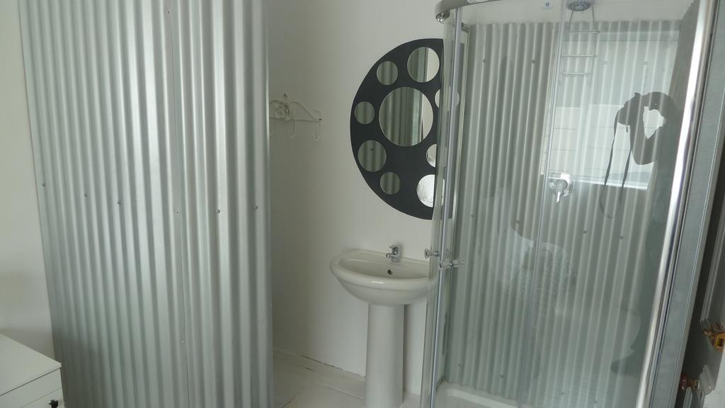 20 On Dixton Appartement Kaapstad Kamer foto