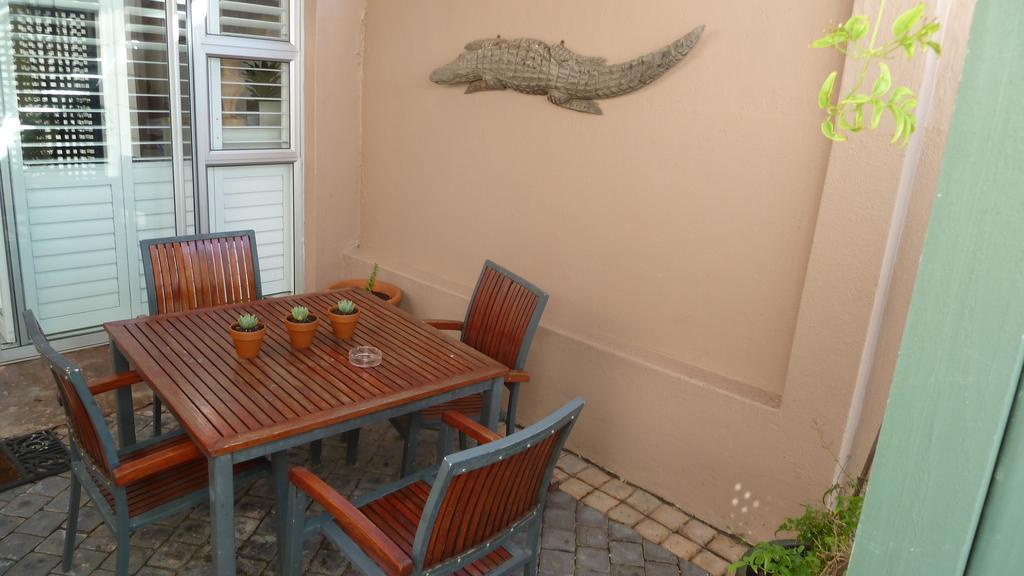 20 On Dixton Appartement Kaapstad Buitenkant foto