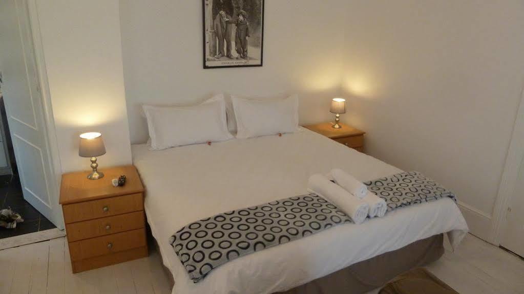 20 On Dixton Appartement Kaapstad Buitenkant foto