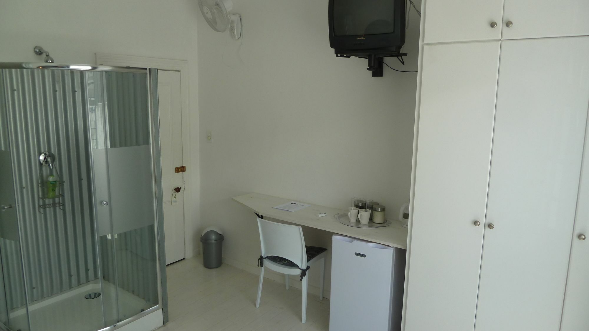 20 On Dixton Appartement Kaapstad Buitenkant foto