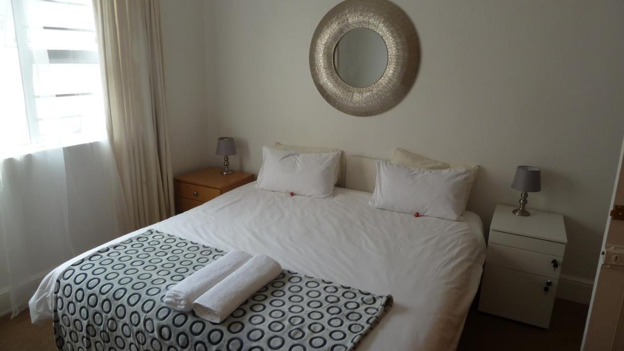 20 On Dixton Appartement Kaapstad Kamer foto